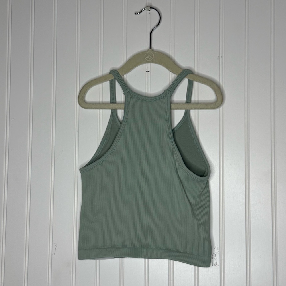Acta Wear Seamless Ribbed Tank Top Size Medium - Picture 4 of 10